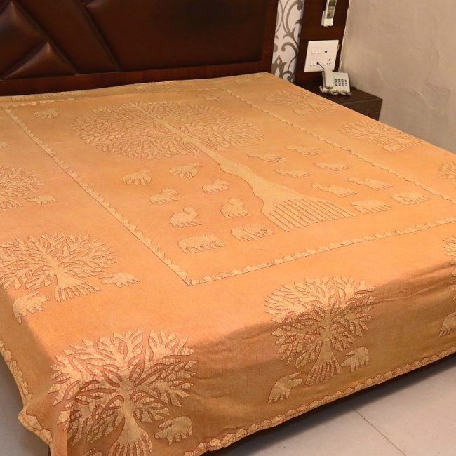 Product_-Bed-Cover-Double-Code_-TAHFBC-1-ToL_App-650x650