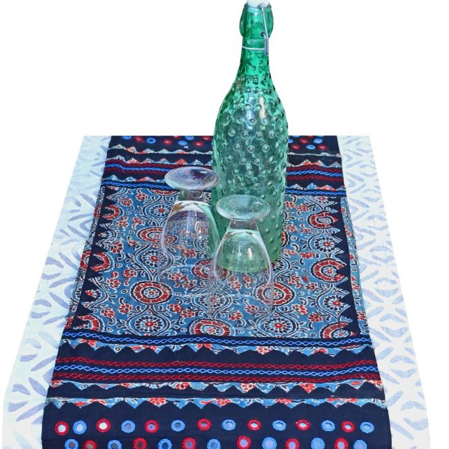 Product_-Table-Runner-Code_-TAHFTR-2-FRL_PW_BL-650x650